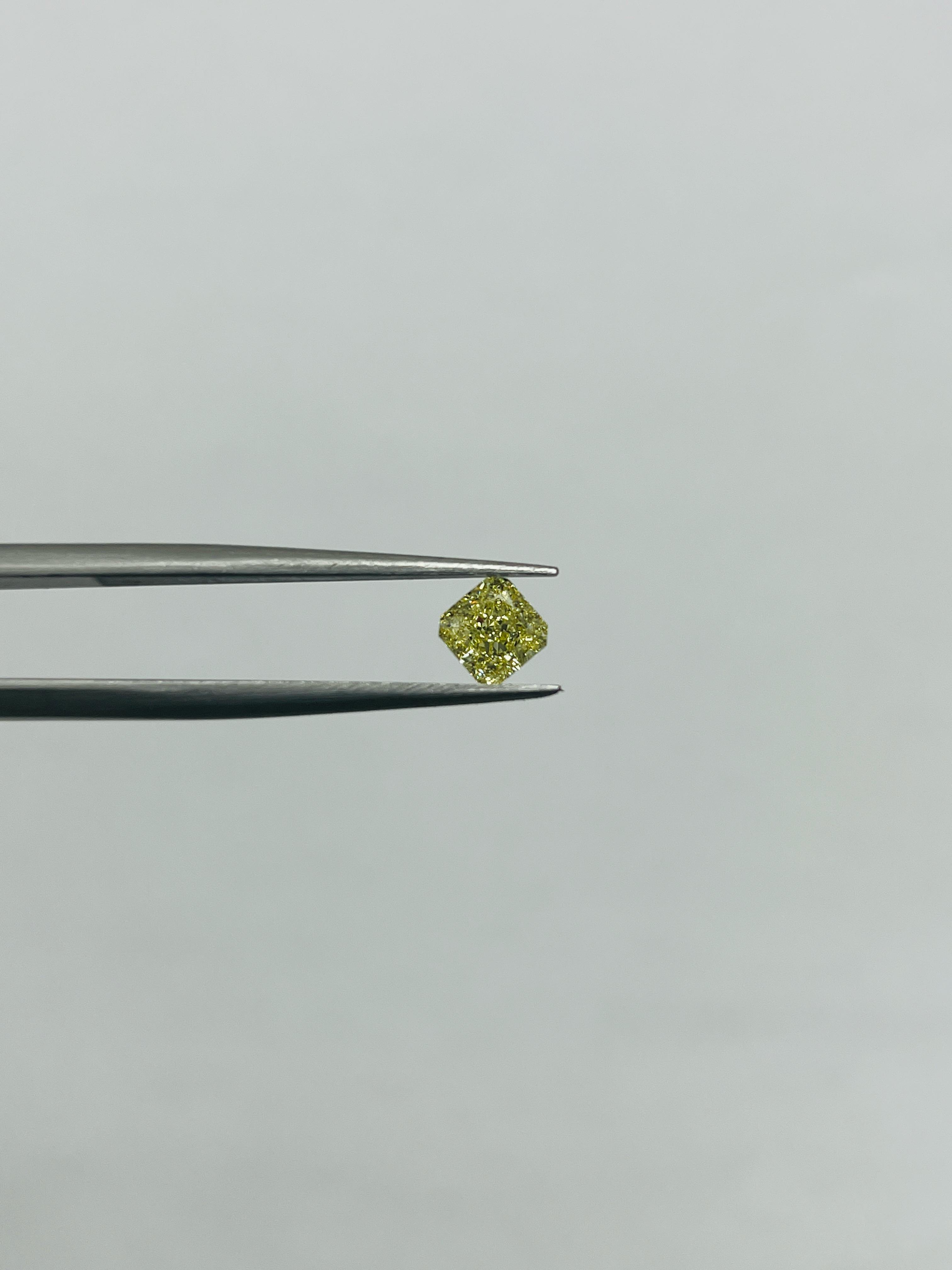 1.02ct Square SINGLE image 3 of 3